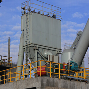 水泥廠如何選擇布袋除塵器？