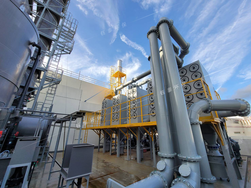 濾筒除塵器vs布袋除塵器：哪種更適合您的車間？