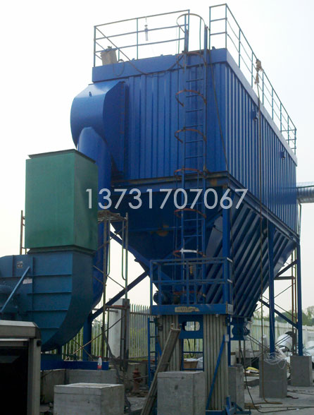 寧夏青銅峽石墨廠胡經(jīng)理定購(gòu)的石墨粉塵布袋除塵器已發(fā)貨 寧夏青銅峽石墨廠胡經(jīng)理定購(gòu)的石墨粉塵布袋除塵器已發(fā)貨